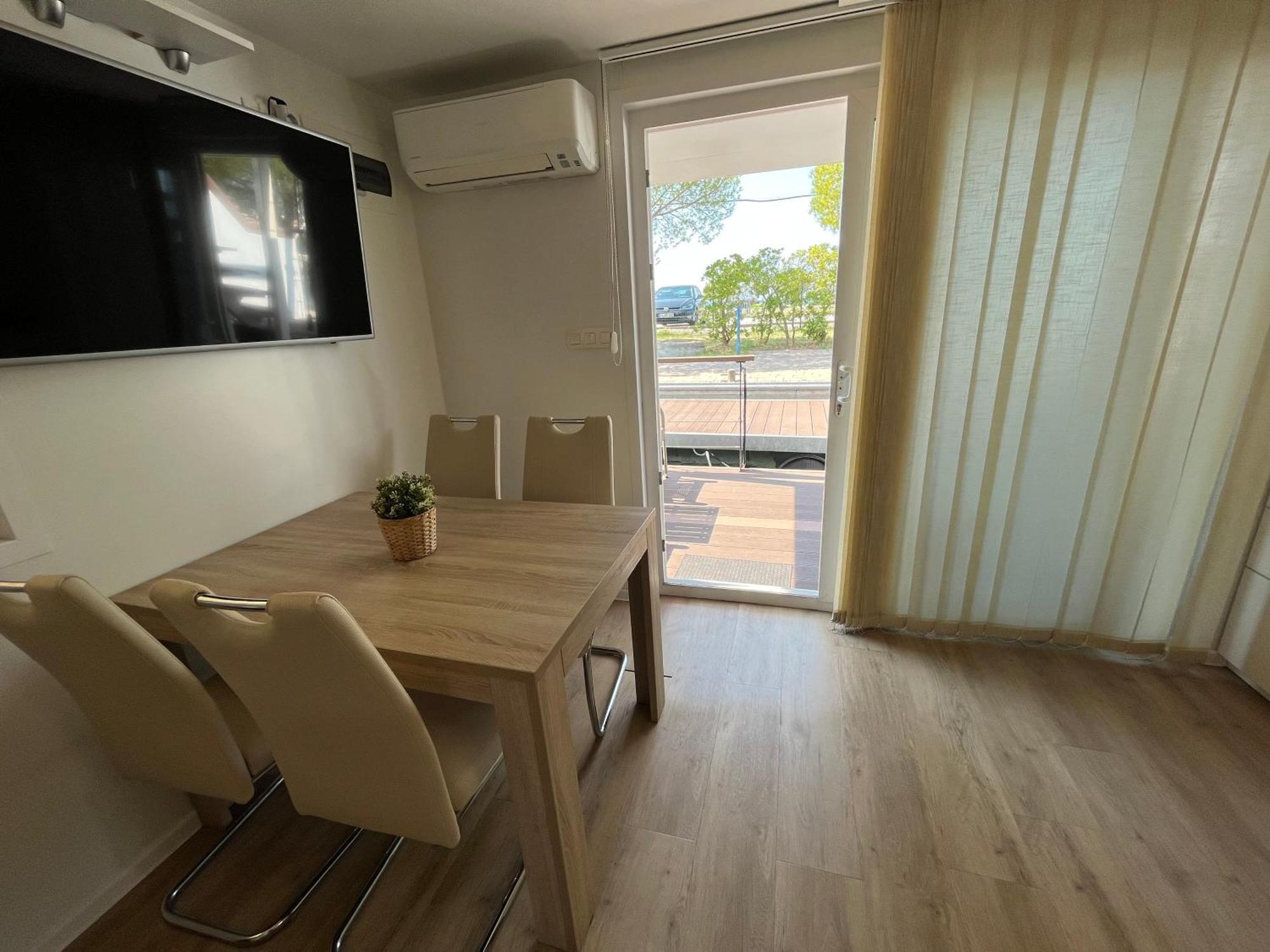Marina Luxury Houseboat Lace Portorož Dış mekan fotoğraf