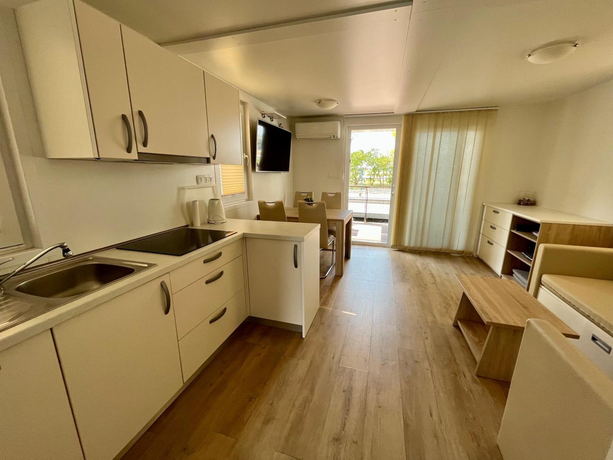 Marina Luxury Houseboat Lace Portorož Dış mekan fotoğraf
