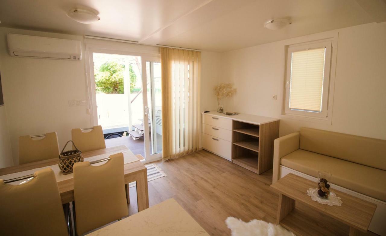 Marina Luxury Houseboat Lace Portorož Dış mekan fotoğraf